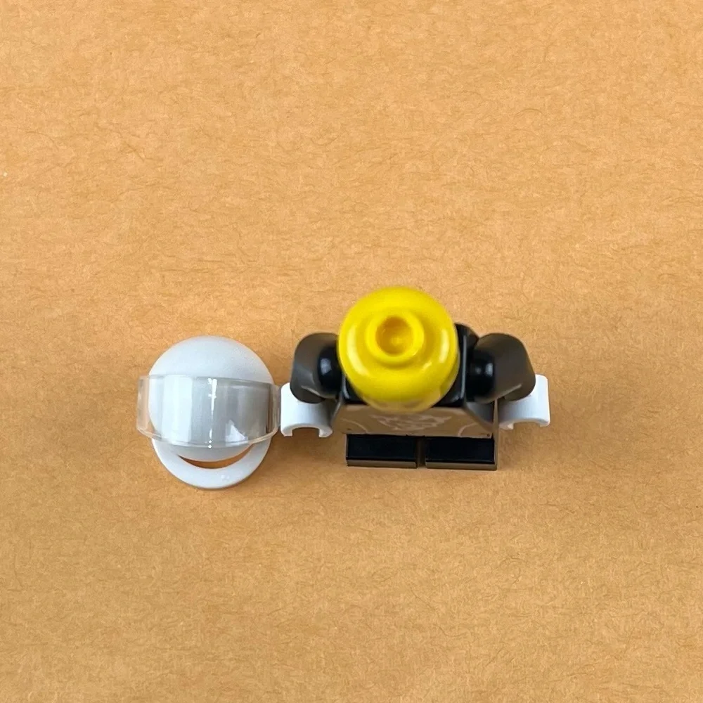 LEGO 2018 Dodge Challenger SRT Demon Driver Female Minifigure sc076 2